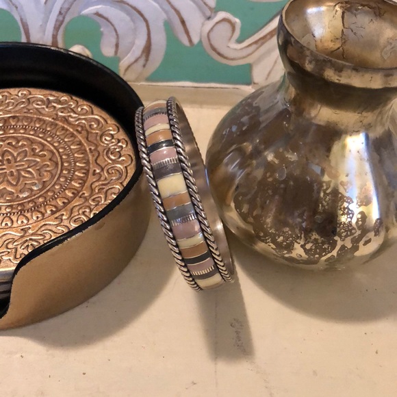 Bangle bracelet - Picture 3 of 3